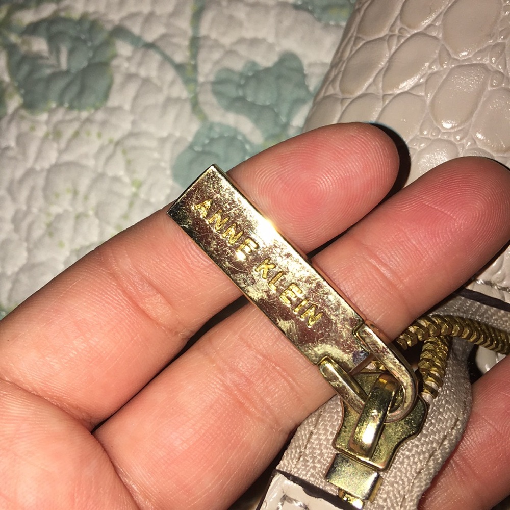 Anne klein purse - Picture 5 of 5